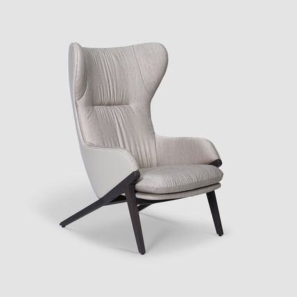 katherine-chair al huzaifa